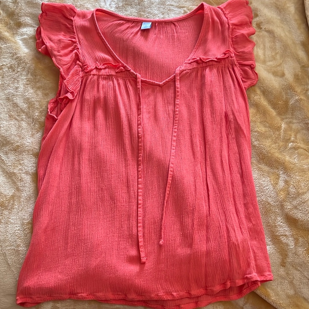 Coral pink Old Navy blouse size Medium